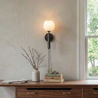 Alabaster Flower Plug-in Wall Lamp