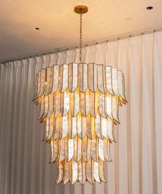 Cascara Cascara Capiz Shell Chandelier