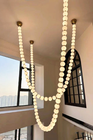 Luxurious Pearl Necklace Chandelier