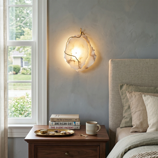 Irregular Alabaster Brass Wall Lamp