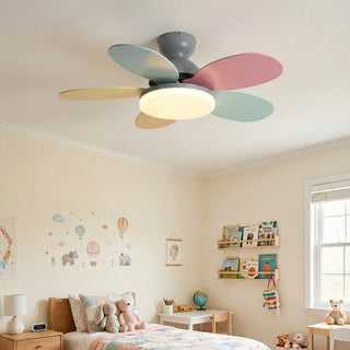 Petal Shaped Petalo Ceiling Fan Light