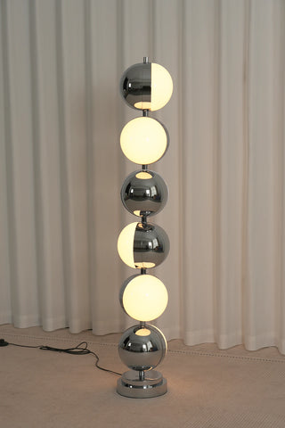 Vloer Floor Lamp Vidirlighting Electrical Hardware Accessory View Showing Black Power Cord with Convenient Hands-Free Foot Step Switch and US 2-Prong Plug